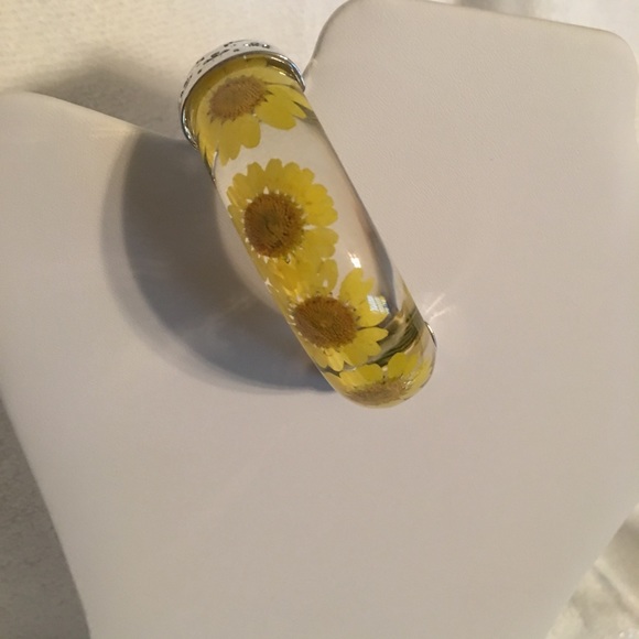 bracelet - Picture 2 of 2